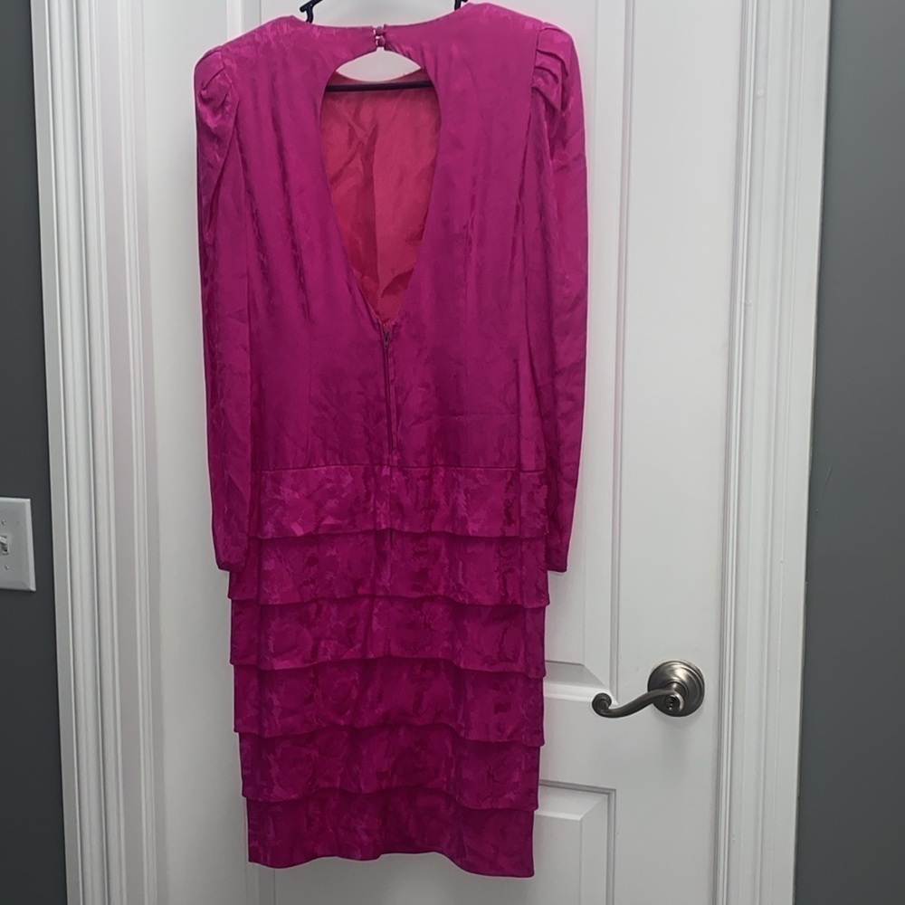Vintage A.J. Bari 100% Silk Lined Fuchsia Pink Bow Tie Ruffle Dress Size 8 - Picture 13 of 15